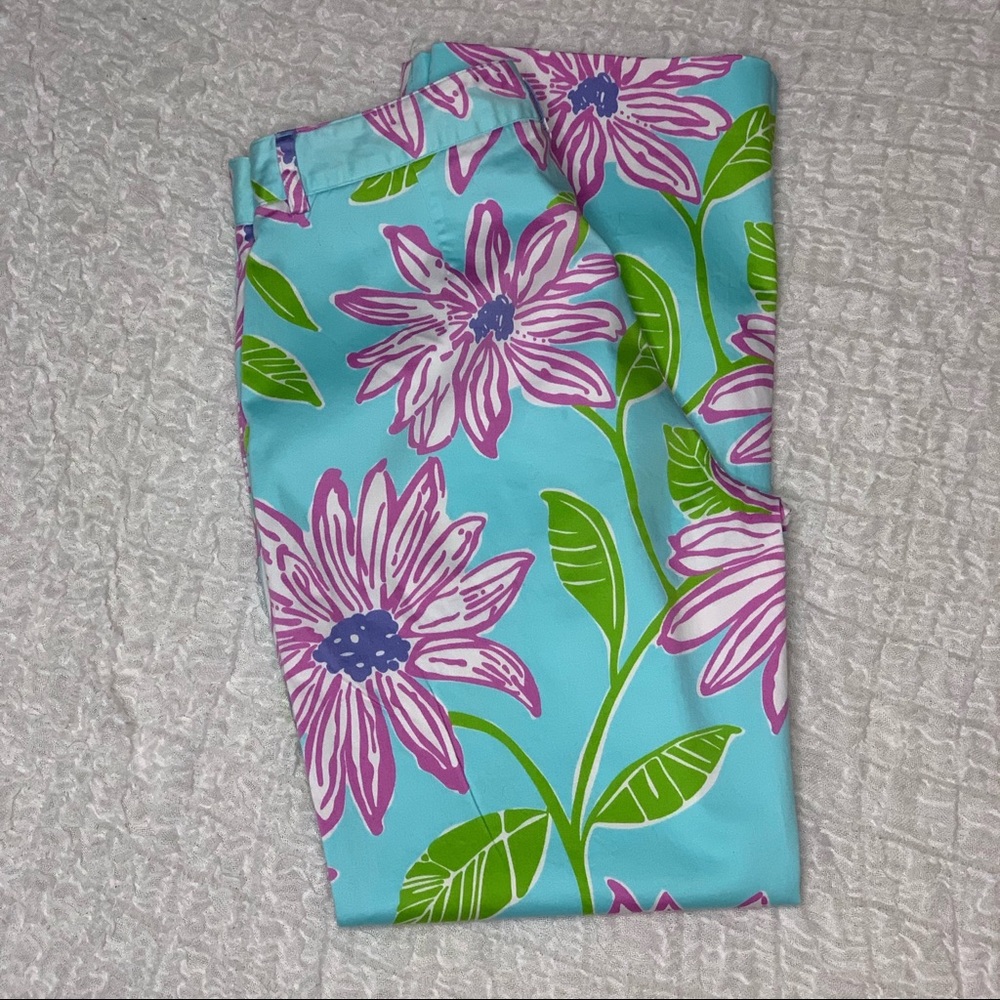 * Lilly Pulitzer Cropped Floral Pants Size 4